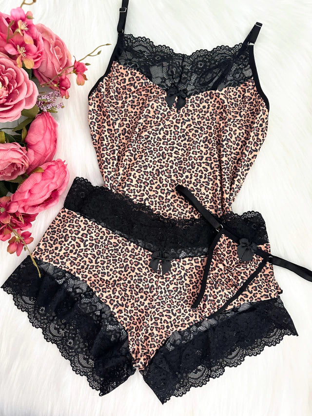 Short Doll Jolie Onça