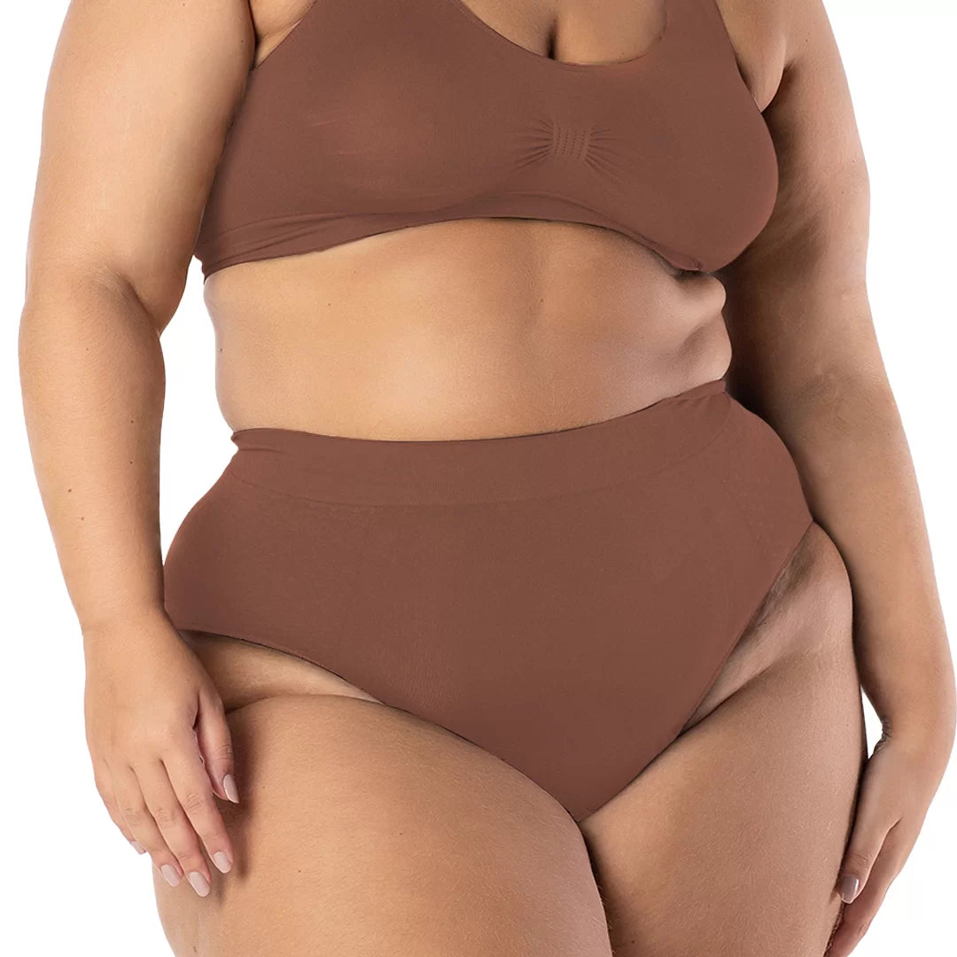 Calcinha básica sem costura Plus Size
