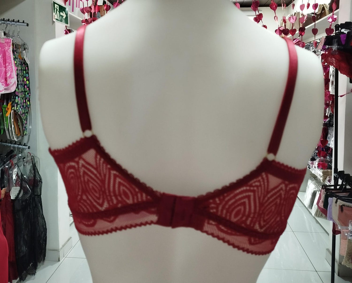 Sutiã Triângulo More em tule e renda