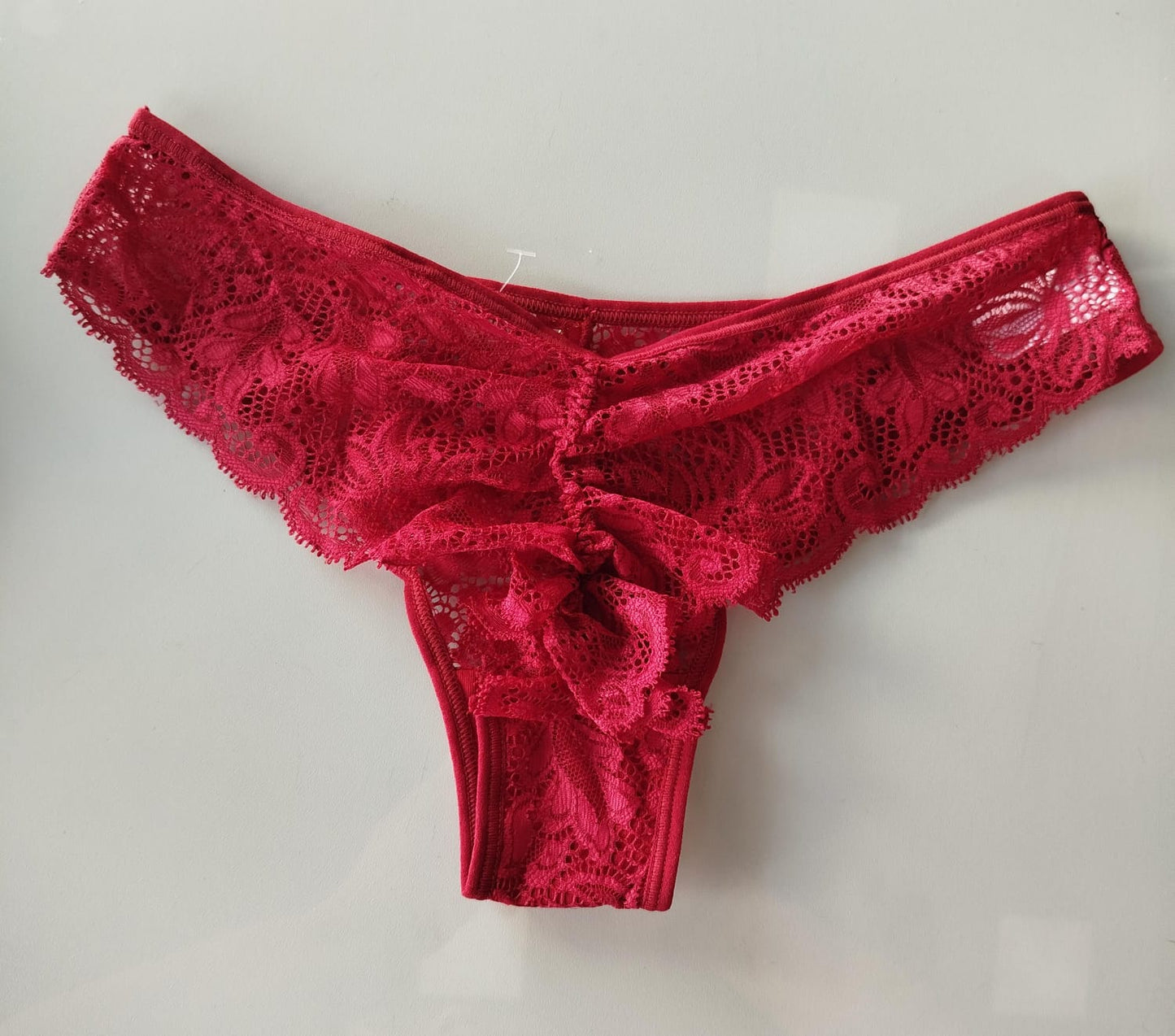 Calcinha tanga bumbum renda More