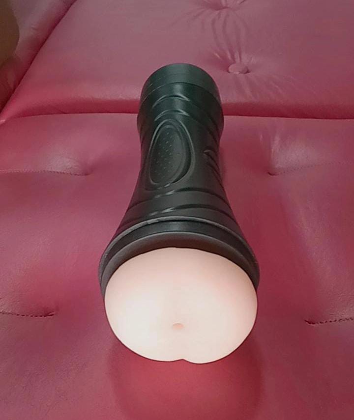 Masturbador FleshLight Anus Cyberskin com vibro