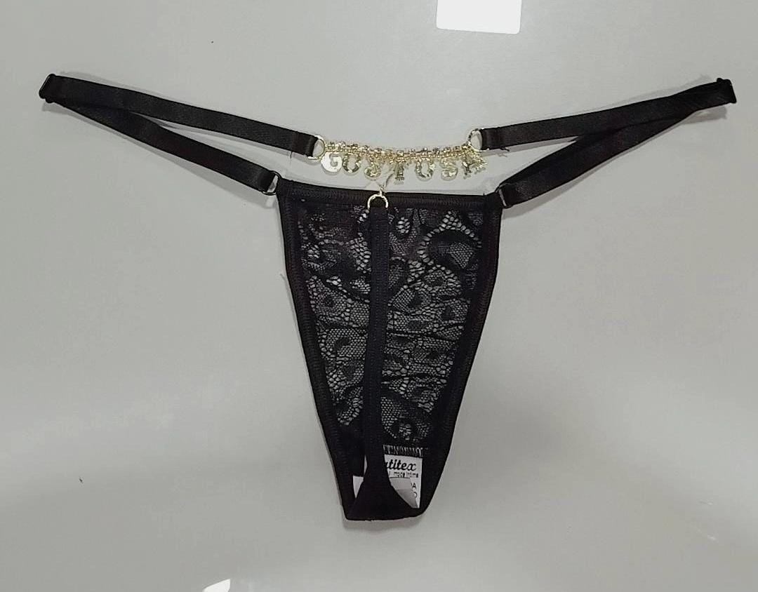 Tanga fio erótica "Gostosa" preta com strass