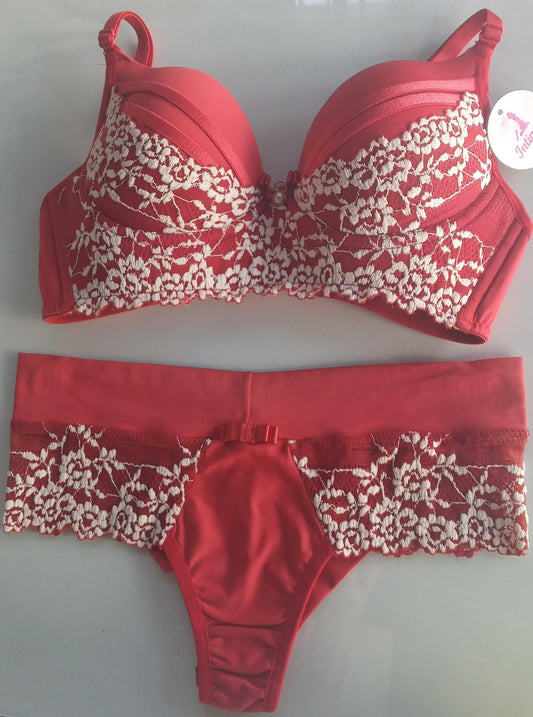 Conjunto Intimus com bojo vermelho e branco