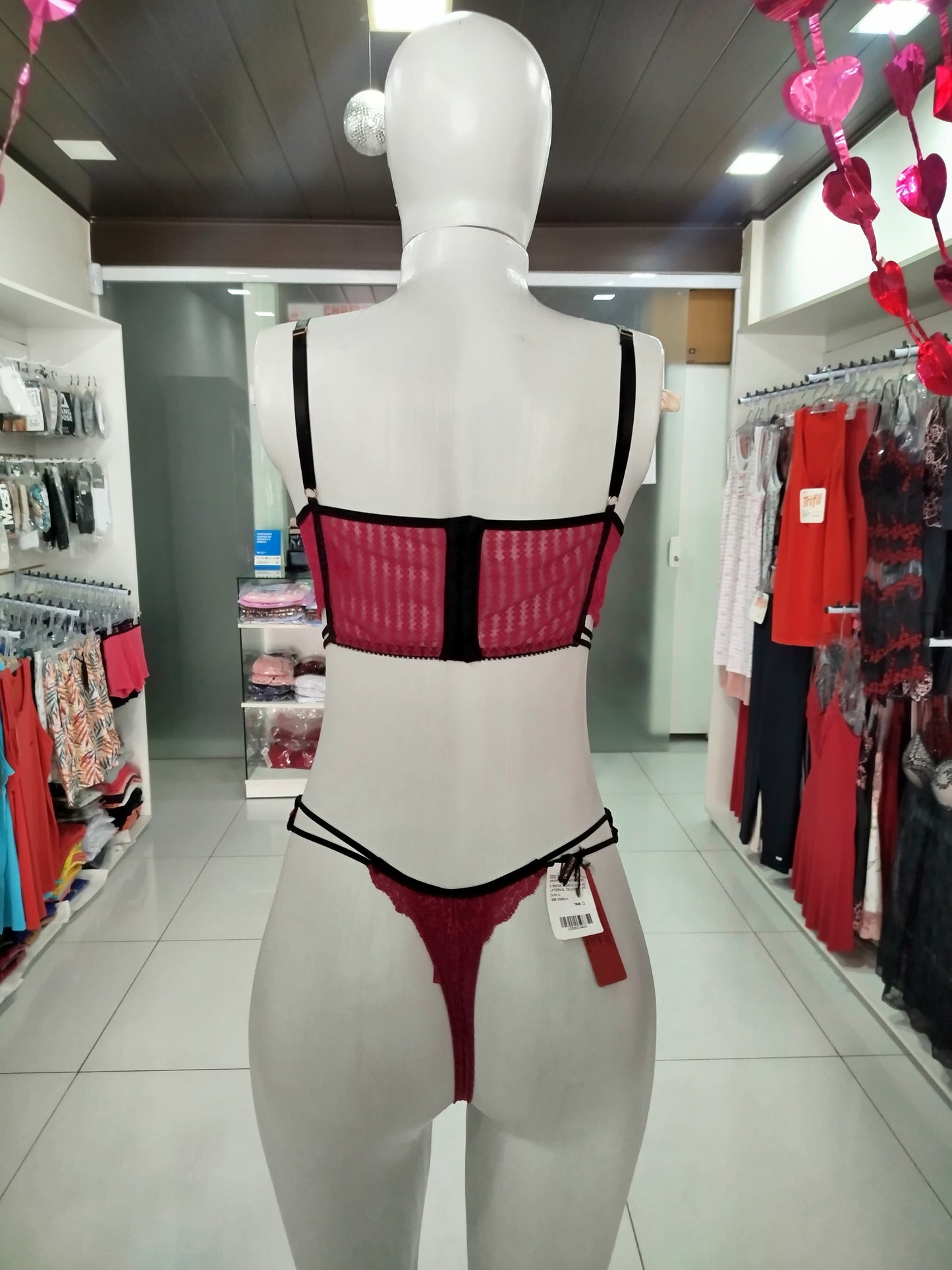 Cropped em microfibra e renda com alça nas laterais calcinha fio duplo Garota Veneno