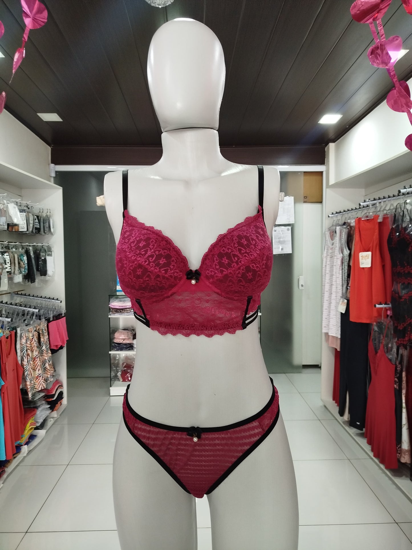 Cropped em microfibra e renda com alça nas laterais calcinha fio duplo Garota Veneno