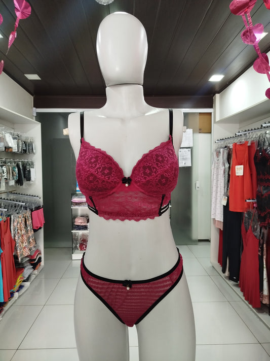 Cropped em microfibra e renda com alça nas laterais calcinha fio duplo Garota Veneno